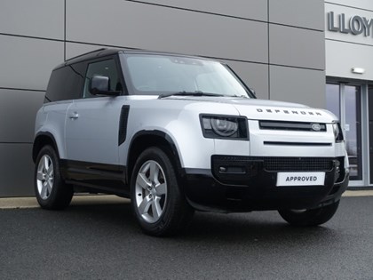 2024 (24) LAND ROVER DEFENDER 3.0 D300 X-Dynamic HSE 90 3dr Auto