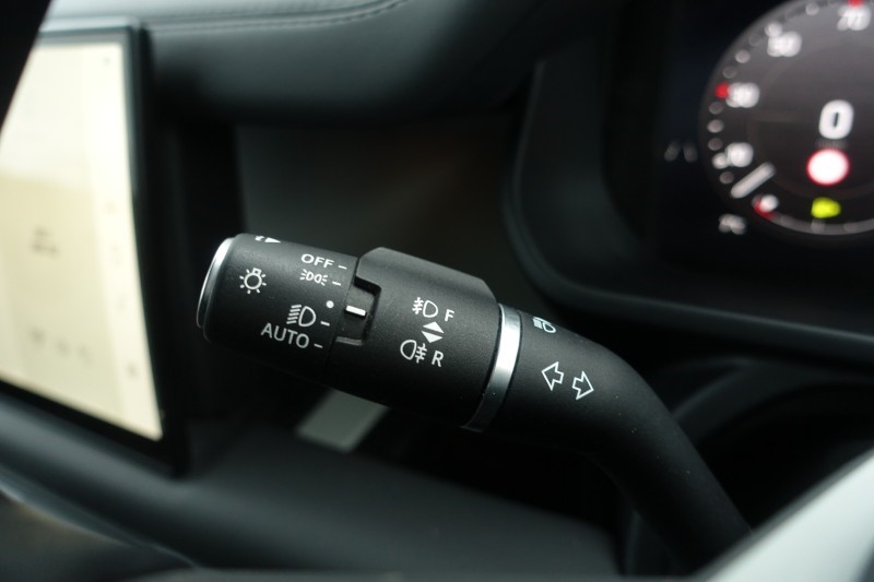 2024 (24) LAND ROVER DEFENDER 3.0 D300 X-Dynamic HSE 90 3dr Auto 4891229