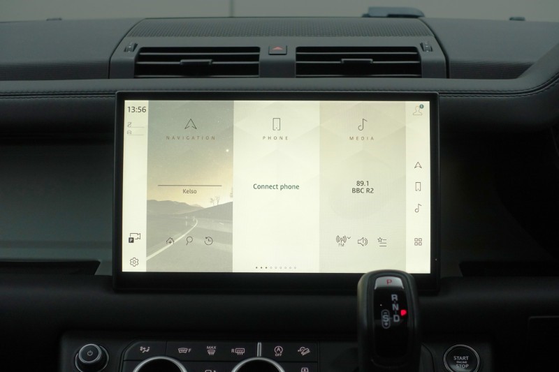 2024 (24) LAND ROVER DEFENDER 3.0 D300 X-Dynamic HSE 90 3dr Auto 4891204