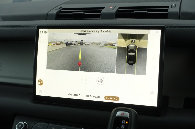 2024 (24) LAND ROVER DEFENDER 3.0 D300 X-Dynamic HSE 90 3dr Auto 4891231