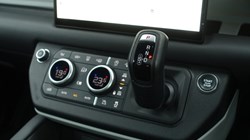 2024 (24) LAND ROVER DEFENDER 3.0 D300 X-Dynamic HSE 90 3dr Auto 4891203