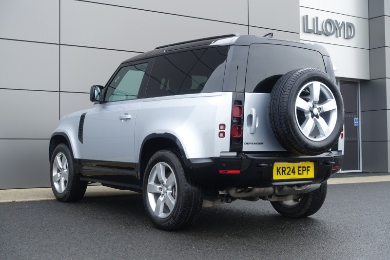 2024 (24) LAND ROVER DEFENDER 3.0 D300 X-Dynamic HSE 90 3dr Auto 4891192