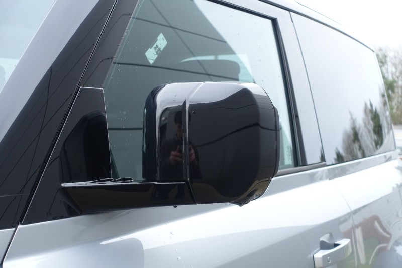 2024 (24) LAND ROVER DEFENDER 3.0 D300 X-Dynamic HSE 90 3dr Auto 4891222