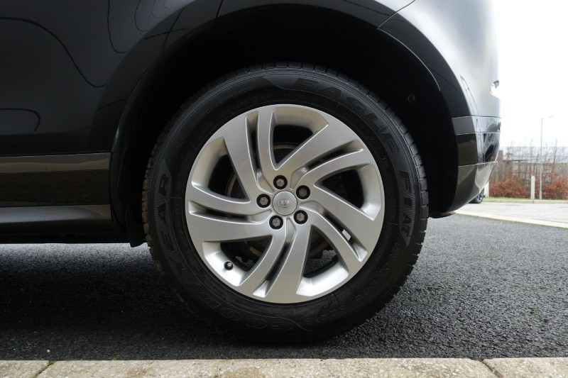 2022 (72) LAND ROVER RANGE ROVER EVOQUE 2.0 D200 R-Dynamic S 5dr Auto 4902679