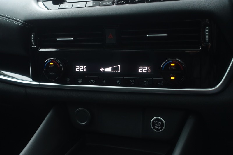 2021 (71) NISSAN QASHQAI 1.3 DiG-T MH 158 N-Connecta 5dr Xtronic 4902739