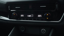 2021 (71) NISSAN QASHQAI 1.3 DiG-T MH 158 N-Connecta 5dr Xtronic 4902739