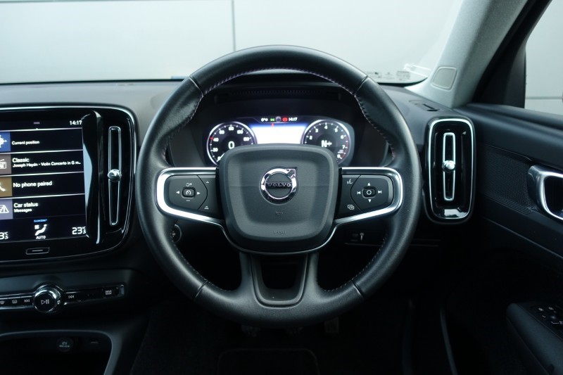2020 (20) VOLVO XC40 1.5 T3 [163] Momentum 5dr 4933579