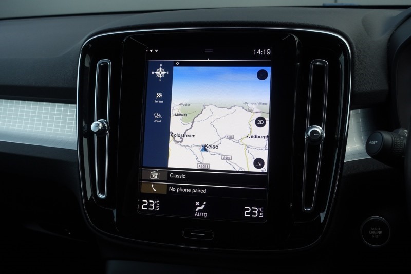 2020 (20) VOLVO XC40 1.5 T3 [163] Momentum 5dr 4933575