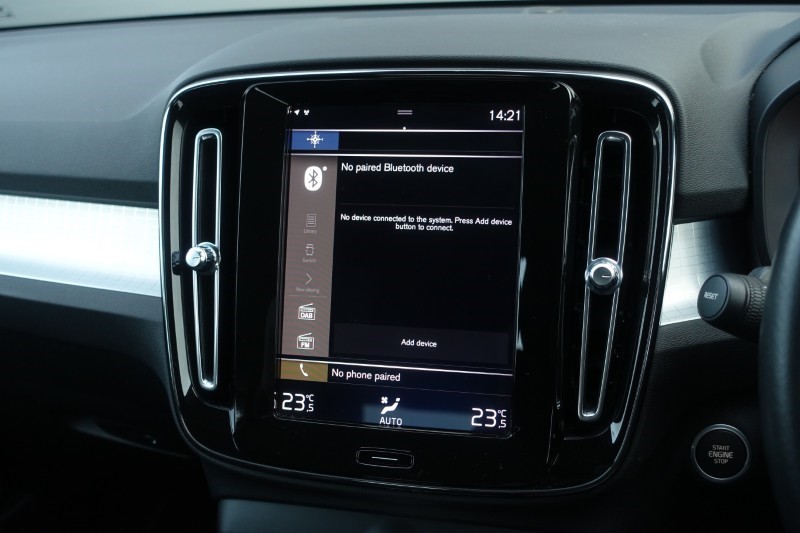 2020 (20) VOLVO XC40 1.5 T3 [163] Momentum 5dr 4933598