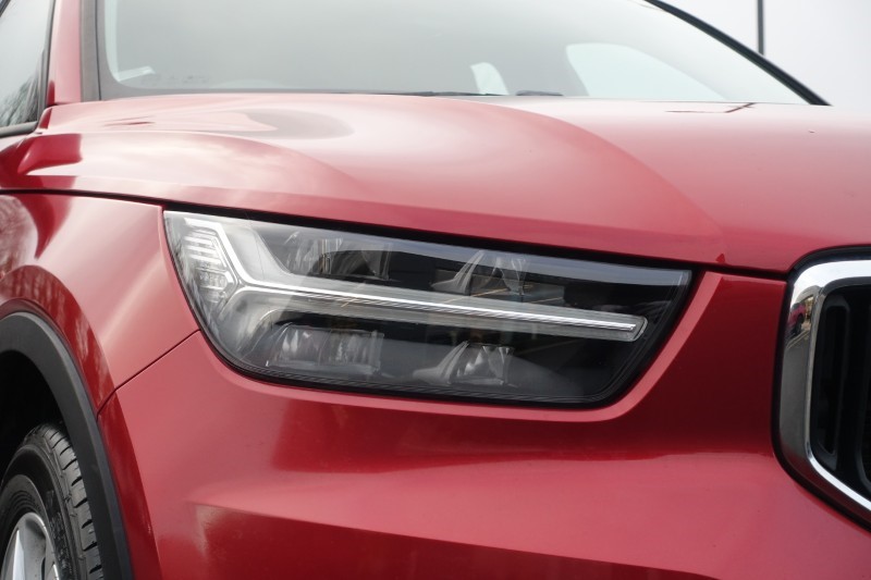 2020 (20) VOLVO XC40 1.5 T3 [163] Momentum 5dr 4933581
