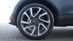2025 (25) LAND ROVER DISCOVERY 3.0 D350 Dynamic SE 5dr Auto 4890243