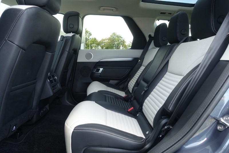 2025 (25) LAND ROVER DISCOVERY 3.0 D350 Dynamic SE 5dr Auto 4890217