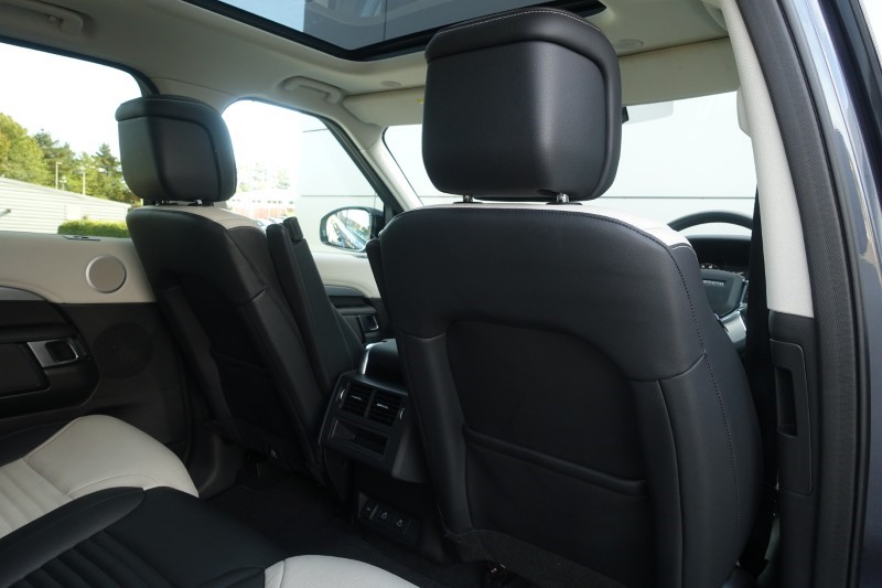 2025 (25) LAND ROVER DISCOVERY 3.0 D350 Dynamic SE 5dr Auto 4890269