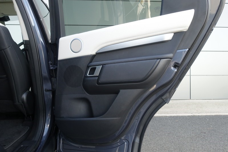 2025 (25) LAND ROVER DISCOVERY 3.0 D350 Dynamic SE 5dr Auto 4890268