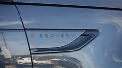 2025 (25) LAND ROVER DISCOVERY 3.0 D350 Dynamic SE 5dr Auto 4890233