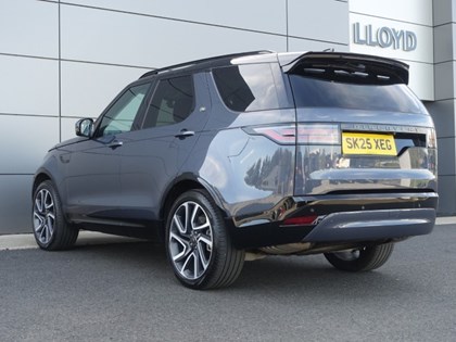 2025 (25) LAND ROVER DISCOVERY 3.0 D350 Dynamic SE 5dr Auto