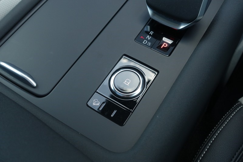 2025 (25) LAND ROVER DISCOVERY 3.0 D350 Dynamic SE 5dr Auto 4890258