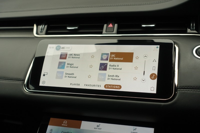 2021 (21) LAND ROVER RANGE ROVER EVOQUE 1.5 P300e Autobiography 5dr Auto 4928712