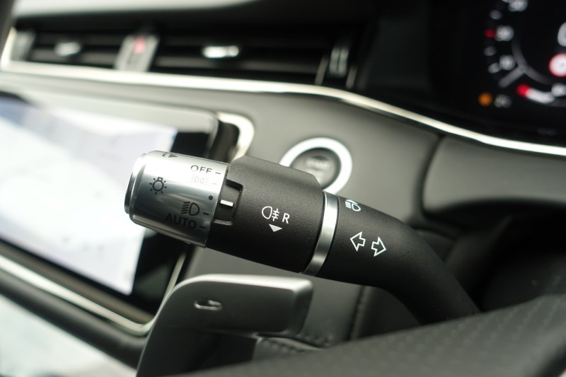 2021 (21) LAND ROVER RANGE ROVER EVOQUE 1.5 P300e Autobiography 5dr Auto 4928710