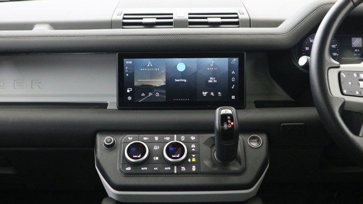 2023 (73) LAND ROVER DEFENDER 3.0 D250 X-Dynamic SE 110 5dr Auto [7 Seat] 4914602