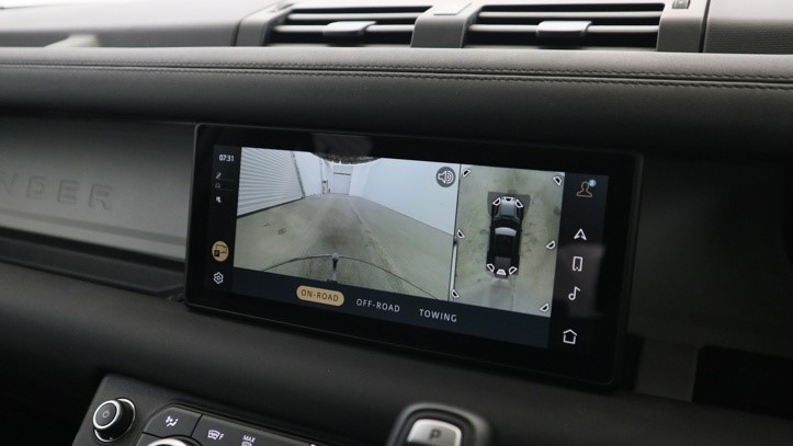 2023 (73) LAND ROVER DEFENDER 3.0 D250 X-Dynamic SE 110 5dr Auto [7 Seat] 4914600