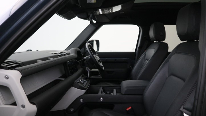 2023 (73) LAND ROVER DEFENDER 3.0 D250 X-Dynamic SE 110 5dr Auto [7 Seat] 4914591
