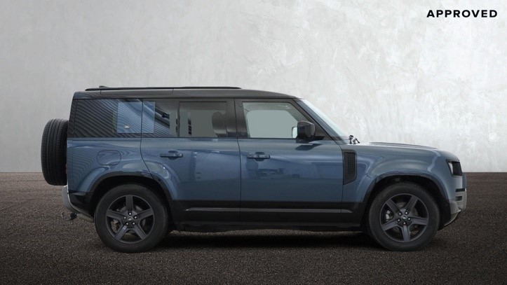 2023 (73) LAND ROVER DEFENDER 3.0 D250 X-Dynamic SE 110 5dr Auto [7 Seat] 4914593
