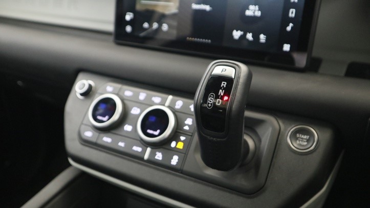 2023 (73) LAND ROVER DEFENDER 3.0 D250 X-Dynamic SE 110 5dr Auto [7 Seat] 4914601