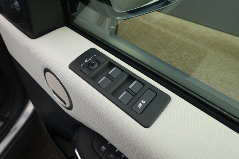 2024 (74) LAND ROVER DISCOVERY 3.0 D350 Dynamic HSE 5dr Auto 4975959