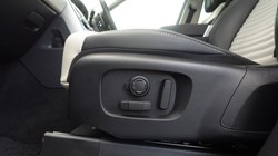 2024 (74) LAND ROVER DISCOVERY 3.0 D350 Dynamic HSE 5dr Auto 4975968