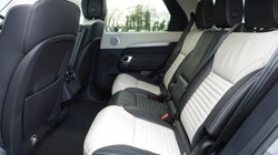 2024 (74) LAND ROVER DISCOVERY 3.0 D350 Dynamic HSE 5dr Auto 4975914