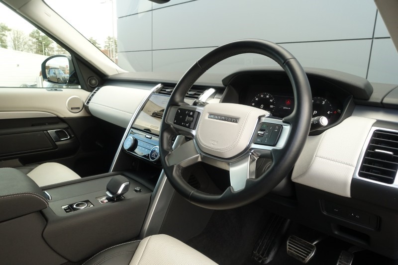 2024 (74) LAND ROVER DISCOVERY 3.0 D350 Dynamic HSE 5dr Auto 4975953