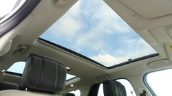 2024 (74) LAND ROVER DISCOVERY 3.0 D350 Dynamic HSE 5dr Auto 4975954