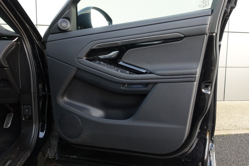 2020 (20) LAND ROVER RANGE ROVER EVOQUE 2.0 D150 R-Dynamic 5dr Auto 4895200