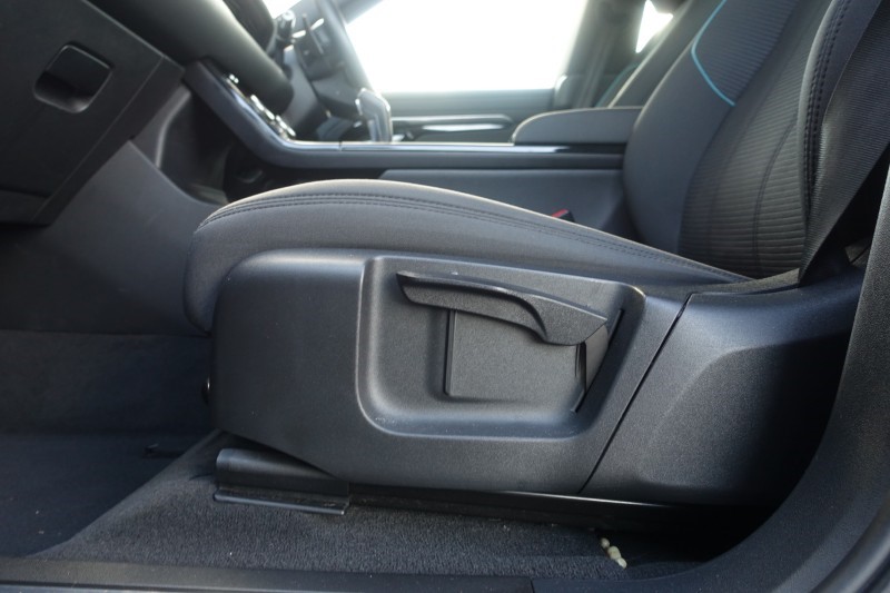 2020 (20) LAND ROVER RANGE ROVER EVOQUE 2.0 D150 R-Dynamic 5dr Auto 4895209