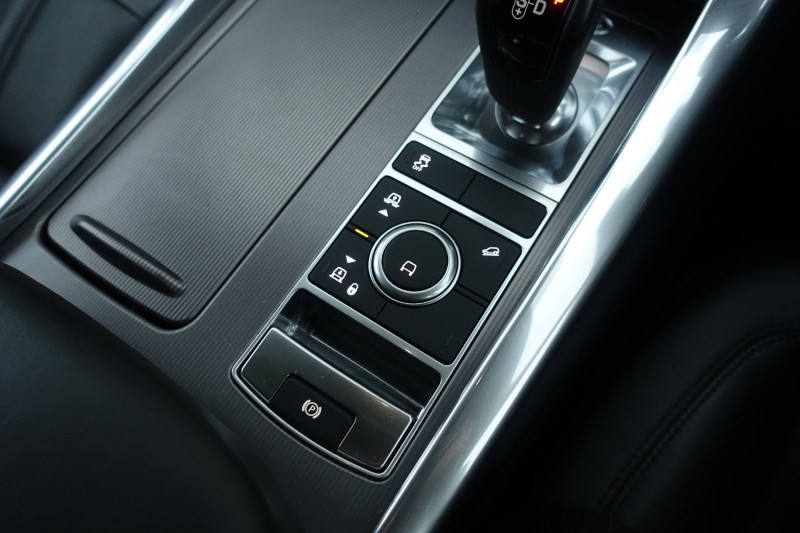 2022 (71) LAND ROVER RANGE ROVER SPORT 3.0 D250 HSE 5dr Auto 4951550