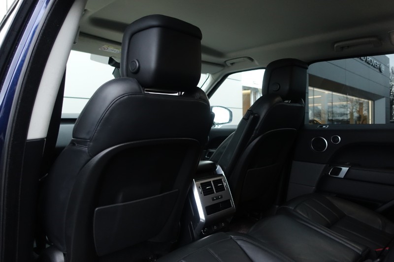 2022 (71) LAND ROVER RANGE ROVER SPORT 3.0 D250 HSE 5dr Auto 4951561