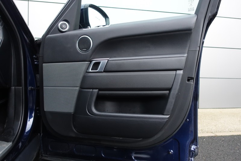 2022 (71) LAND ROVER RANGE ROVER SPORT 3.0 D250 HSE 5dr Auto 4951554