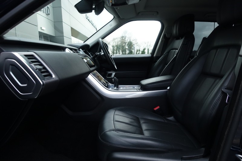 2022 (71) LAND ROVER RANGE ROVER SPORT 3.0 D250 HSE 5dr Auto 4951512