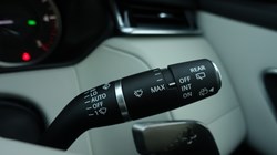 2023 (72) LAND ROVER RANGE ROVER VELAR 2.0 D200 R-Dynamic HSE 5dr Auto 4942767