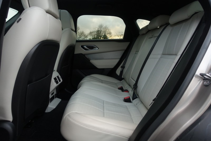 2023 (72) LAND ROVER RANGE ROVER VELAR 2.0 D200 R-Dynamic HSE 5dr Auto 4942738