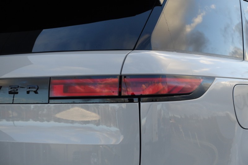 2023 (73) LAND ROVER RANGE ROVER SPORT 3.0 D300 Dynamic SE 5dr Auto 4956383