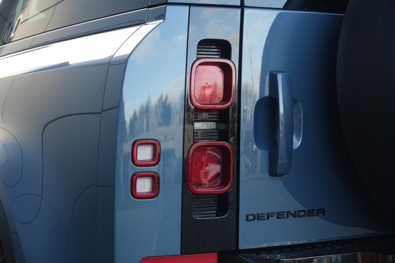 2024 (24) LAND ROVER DEFENDER 3.0 D250 X-Dynamic HSE 90 3dr Auto 4942498