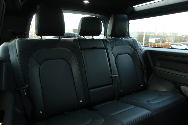 2024 (24) LAND ROVER DEFENDER 3.0 D250 X-Dynamic HSE 90 3dr Auto 4942533