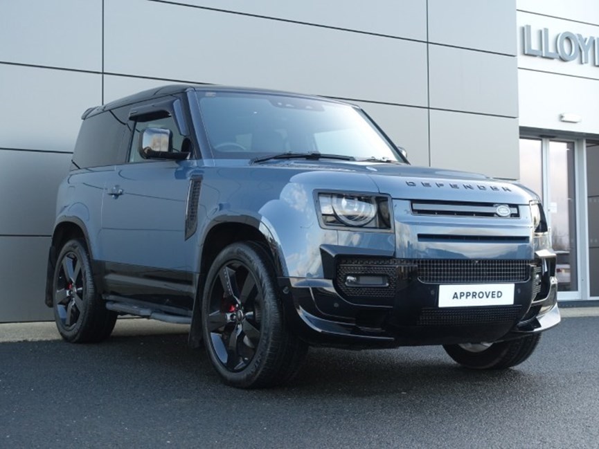 2024 (24) LAND ROVER DEFENDER 3.0 D250 X-Dynamic HSE 90 3dr Auto