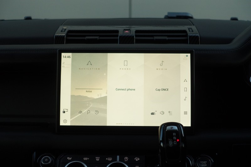 2024 (24) LAND ROVER DEFENDER 3.0 D250 X-Dynamic HSE 90 3dr Auto 4942493