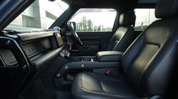 2024 (24) LAND ROVER DEFENDER 3.0 D250 X-Dynamic HSE 90 3dr Auto 4942482