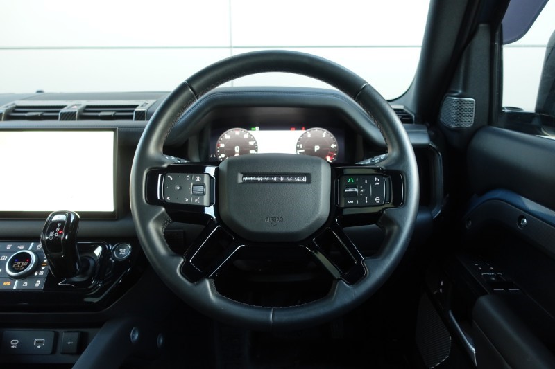 2024 (24) LAND ROVER DEFENDER 3.0 D250 X-Dynamic HSE 90 3dr Auto 4942494