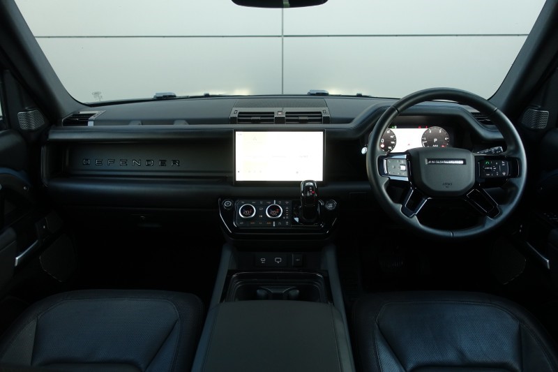 2024 (24) LAND ROVER DEFENDER 3.0 D250 X-Dynamic HSE 90 3dr Auto 4942488