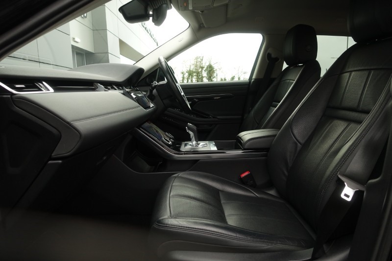 2021 (21) LAND ROVER RANGE ROVER EVOQUE 1.5 P300e SE 5dr Auto 4942351